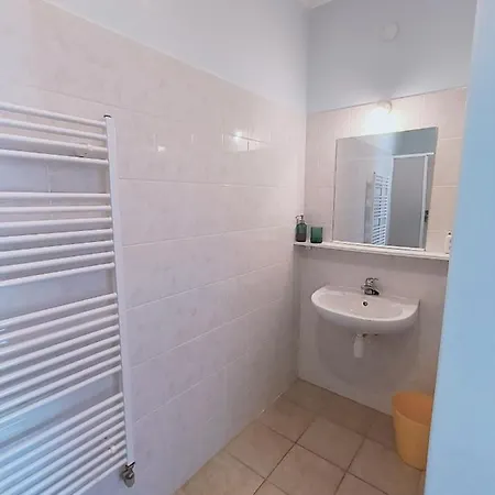 Casa de hóspedes Cozy Guestrooms With Garden Bratislava