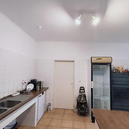 Cozy Guestrooms With Garden * Братислава